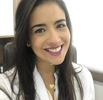 Dra Camilla de Oliveira